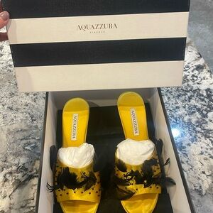 AQUAZZURA birds of Paradise meal in color, sunshine, yellow